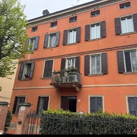 Cento14 Di Fronte Casa Di Cura Fogliani Vicino Centro Storico Parcheggio Privato Apartment Modena